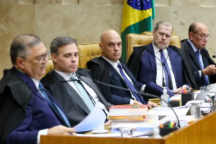 De guardião a protagonista: entenda como o STF centralizou a política nacional