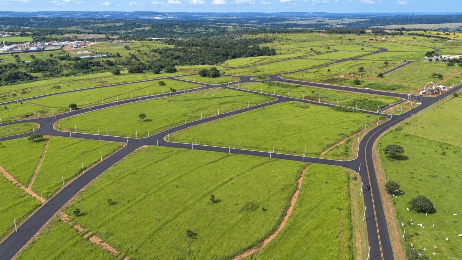 Prefeitura e Estado de Goiás assinam ordem de serviço para início do novo eixo viário que ligará Aparecida à GO-020